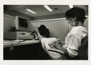 Lisa Lipner Drostova, typing on a computer keyboard during finals, 5/16/1989